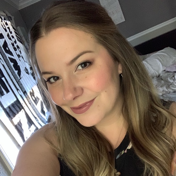 Fast Shipper, Top Seller, Lovely Packaging - Picture 4 of 8